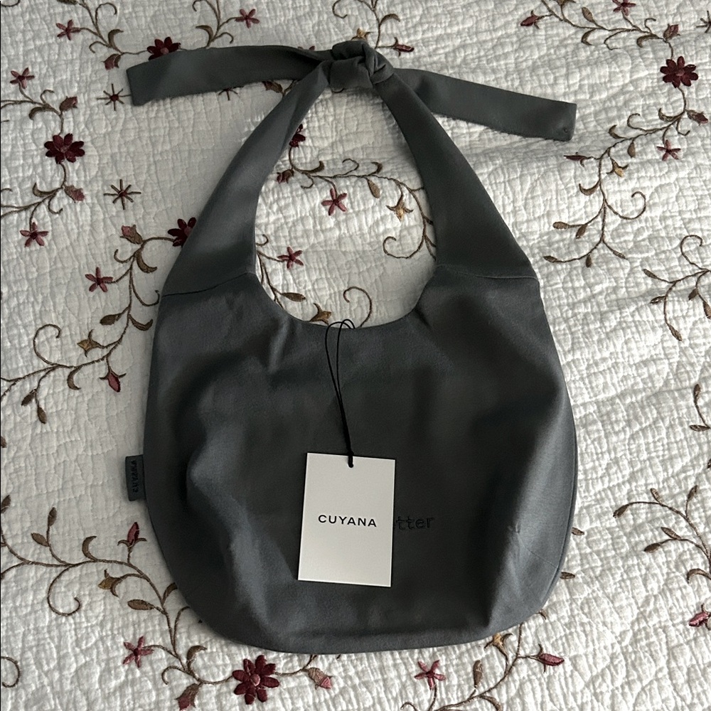 Cuyana Small Fewer Better Shopping Bag Charcoal